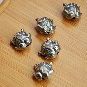 Perles d'espacement en forme de grenouille en argent antique, forme irrégulière, pour la fabrication de bracelets, 37 pièces Z017 - Product Image 3