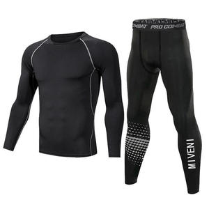 Ensemble de sport imprimé personnalisé OEM pour hommes - Haut de compression à manches longues et pantalon à séchage rapide pour l'entraînement de basketball (vente en gros) - Product Image 2