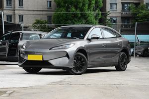 Meest Populaire Byd E7 2025 450Km Puur Elektrisch 136 Pk 4-deurs 5-seater Ev New Energy Voertuig Medium Car - Product Image 3