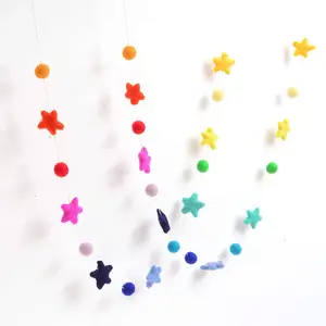 4CM lana sentía bola Garland-Arco iris colores forma de estrella y bolas de lana