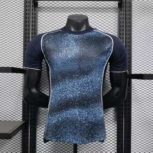 Индивидуальная футбольная форма для мужчин 2026 года, новая коллекция, с термотрансферной печатью, с названием команды, OEM, из полиэфирного волокна, высокое качество - Product Image 1