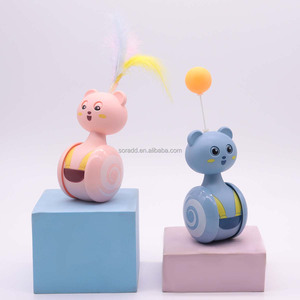 Interaktives Katzen- und Haustierspielzeug Feder Lustiger Intelligenter Ball Balance-Drehteller Trainings-Farbiger Taumler Lustiger Katzenstab - Product Image 1