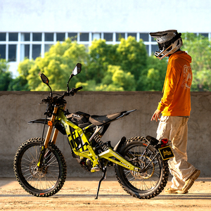Motocicleta Todoterreno Surron Light X 2026, 72V 35Ah, 10000w - Product Image 4