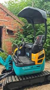 Pelleteuse d'occasion KUBOTA U17 2023 Machine en bon état à vendre Pelleteuse sur chenilles Japan Mini DPF 90% New 3.5 Ton - Product Image 2