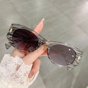 Jamie 24015 Cat Eye Sunglasses Black Frame UV400 Protection Unisex Outdoor Fashion - Product Image 3