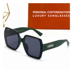 Gafas de Sol de Lujo de Diseñador con Marcas Famosas, Gafas de Sol Polarizadas de Lujo Personalizables al por Mayor en Monturas Blancas y Doradas - Product Image 2