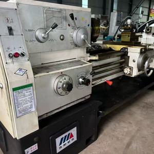 Se Vende Torno Horizontal Usado de Segunda Mano, Modelo Ca6140a Ca6150b, Marca China, con Eje Oscilante de 400 mm y Longitud de Trabajo de 2000 mm - Product Image 4