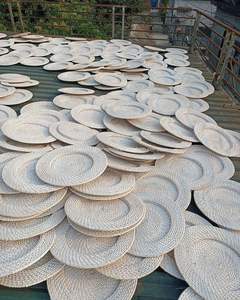 HAUTE QUALITÉ! Assiettes chargeur en rotin, ensemble d'assiettes décoratives pour décoration de table, décoration de mariage - Product Image 1