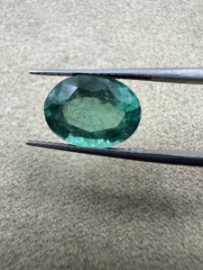 Esmeraldas naturales transparentes de alta calidad Corte ovalado zambiano natural 4,65 CTS para la fabricación de joyas - Product Image 5
