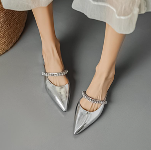 Nuevas zapatillas elegantes de <span class=keywords><strong>verano</strong></span> con punta en pico, sandalias de Mula sin cordones para mujer, Sandalias planas con cadena plateada y tacón plano, zapatillas - Product Image 4