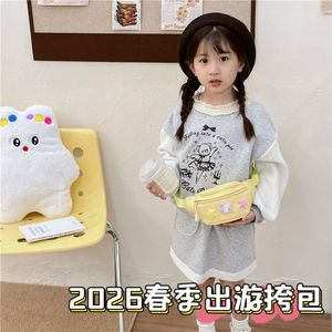 Sac à bandoulière mini en polyester doux jaune Starry Rabbit pour filles, idéal pour les tenues quotidiennes - Product Image 4
