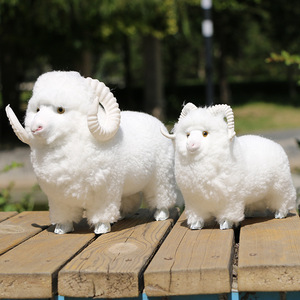 Modèle de mouton réaliste en fausse fourrure, fait main, 53 cm, couleur neige blanche, pelage doux, décoration animale pour exposition ou accessoires de présentation - Product Image 6