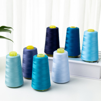 Stokta toptan TKT Hilos De Costura Hilos katı renk boyalı bükülmüş % 100% Polyester iplik 40/2 Polyester dikiş ipliği