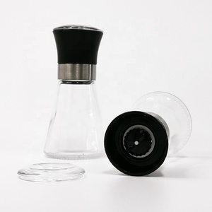 Mini moulin manuel d'assaisonnement de 90ml corps en verre noyau en céramique salière <span class=keywords><strong>et</strong></span> poivrière noire moulin à épices - Product Image 4