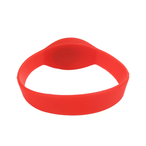 Pulsera RFID de Silicona Impermeable con Logotipo Personalizado, 13.56MHz F08, para Control de Acceso, Pagos sin Efectivo y Eventos - Product Image 6