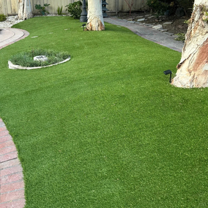 Durable High Density 40mm Outdoor Plastic <b>Artificial</b> <b>Grass</b> Carpet Weather Resistant Fireproof Easy Installation Indoor Sports - Product Image 1