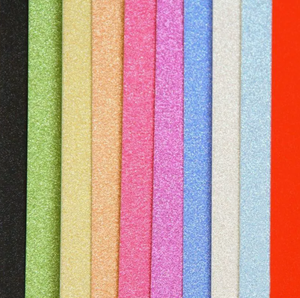 Papier cartonné perlé de couleur vert matcha 250g A4 avec poudre dorée pour emballage cadeau DIY, scrapbooking - Product Image 2