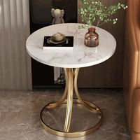 Table basse de luxe moderne avec plateau en marbre, tabouret métallique portable, durable et écologique pour salon, canapés, lits, chambres et usage hôtelier