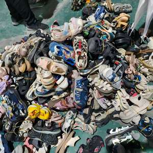 Sandalias Usadas para Niños al por Mayor, Compra al por Mayor de Sandalias Infantiles de Segunda Mano con Todo Tipo de Estilos - Product Image 5