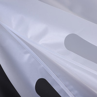 Emballage de vêtements givrés Potable élégant Gravure imprimé PE fermeture éclair sac poignée refermable oreiller parapluie emballage ménager