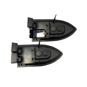 Bateau d'appâtage télécommandé pour la pêche RC 54x27x21cm 500M en plastique noir avec fonction de retour à une touche - Product Image 2