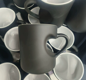 Tasse à café en céramique à sublimation avec poignée en forme de cœur, motif étoile scintillante, réactive à la chaleur, changeant de couleur, personnalisable avec photo, vente en gros - Product Image 1