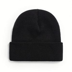 Fashionable Women Winter Knit Wholesale Custom Cheap Logo Plain Knit Beanie <b>Hats</b> With Custom Logo - Product Image 2