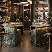 Comptoir de bar commercial personnalisé, unique, grand, rond, en jaspe zèbre vert, pierre semi-précieuse, pour restaurant, hall d'hôtel