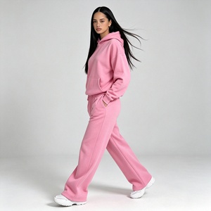 Set da <span class=keywords><strong>Donna</strong></span> Personalizzato OEM: Felpa con Cappuccio Rosa e <span class=keywords><strong>Pantaloni</strong></span> <span class=keywords><strong>Larghi</strong></span> in Pile, Stile Casual Chic e Streetwear - Product Image 3