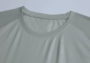 T-shirt de course professionnel à manches courtes en tissu respirant, léger, doux pour la peau, évacuant l'humidité et à séchage rapide - Product Image 6