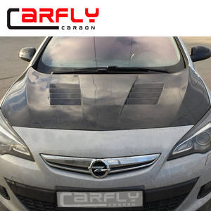 Capot de tuning en fibre de carbone avec évents d'air pour Opel Astra J 2010-2017 - Product Image 5