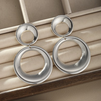 Boucles d'oreilles à double anneau en alliage de zinc électroplaqué, bijoux d'oreille ronds pour femmes
