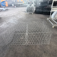 Paniers gabions en fil de fer galvanisé antirouille (2x1x1m) avec service de découpe de trous hexagonaux pour les travaux de protection des lacs et des pentes
