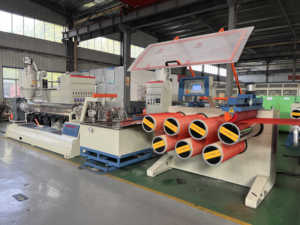 เครื่องอัดรีดแบบสกรูเดี่ยว PLC กำลังสูง 100 กิโล<span class=keywords><strong>ว</strong></span>ัตต์ สำหรับผลิตฟิล์มและ<span class=keywords><strong>ท</strong></span>่อ ผลิตจากเส้นใย PET PP HDPE แบบโมโนฟิลาเมนต์  ให้ผลผลิตสูง - Product Image 6