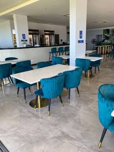 Juego de Muebles para Restaurante, Sillas de Comedor de Piedra Blanca para 4 Personas, Estilo Café Azul, para Hoteles y Restaurantes en Filipinas - Product Image 3