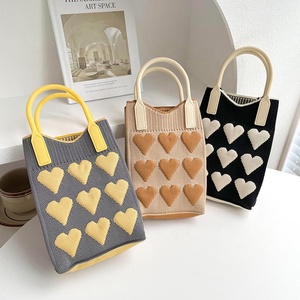 Nuevo Bolso de Moda Tejido a Mano <span class=keywords><strong>para</strong></span> Teléfono Móvil, Bolso Tote Tejido, Diseño Personalizado, Rayas Variadas, Bandolera de Ganchillo <span class=keywords><strong>para</strong></span> Mujer - Product Image 4
