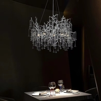 Lustre Goutte d'Eau en Cristal, Luminaire Atmosphérique Nordique en Aluminium pour Escalier et Salon, Luxe et Élégance