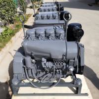 Mesin diesel berpendingin udara F4L912 untuk Deutz berpendingin udara 4 Silinder 4 Langkah 32kw 51kw 43hp 68hp