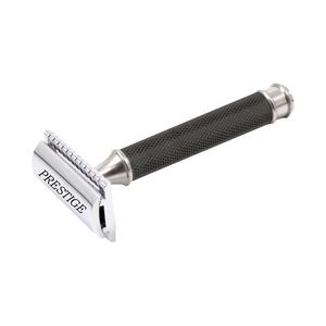 Rasoir classique à double tranchant pour homme avec peigne fermé à poignée noire - Product Image 3