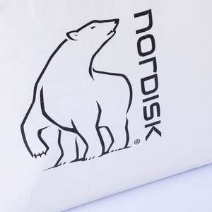 Sac de courses écologique en RPET non tissé, sac fourre-tout recyclé imprimé sur mesure pour cadeau promotionnel et vente au détail - Product Image 2