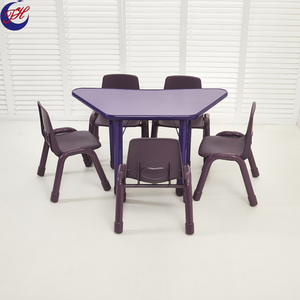 Set Tavolo e Sedie Colorati per Bambini, Mobili Robusti per Asili e Scuole, Colorati e Versatili - Product Image 5