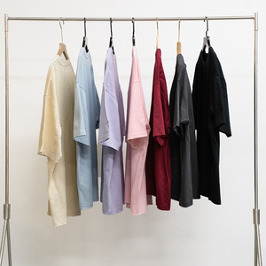 T-shirt da uomo oversize a maniche corte con scollo rotondo in cotone lavato da 260 g/m², alta qualità, personalizzabile, stile streetwear casual. - Product Image 1