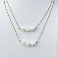Nouveau collier hawaïen en coquillages de magnolia Pikake, collier de fleurs sculptées naturelles, collier de coquillages perlés, bijoux tropicaux Aloha pour femmes