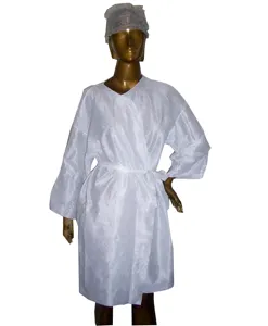 Sıcak satış tek kullanımlık elbiseler yumuşak kumaş tek kullanımlık beyaz bornoz Spa için