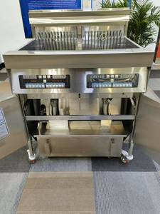 <span class=keywords><strong>Friteuse</strong></span> professionnelle à <span class=keywords><strong>double</strong></span> cuve grande capacité avec 4 paniers et système de filtration d'huile automatique pour cuisine de restaurant rapide - Product Image 4