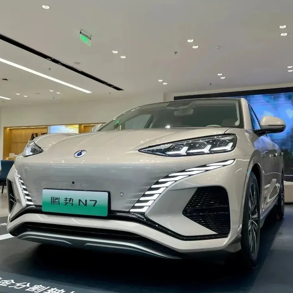 מכוניות משומשות של BYD DENZA N7 חשמליות חדשות בסין מקבלות מומנטום במכירות חמות