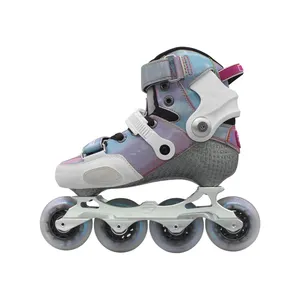 새로운 디자인 주니어 인라인 깜박임 어린이 소녀 소년을위한 4 륜 쿼드 롤러 스케이트 신발 사용자 정의