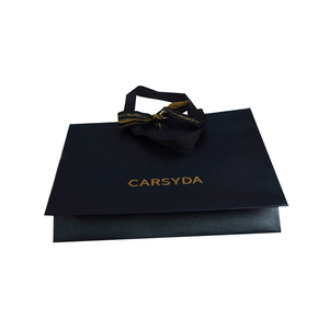 Túi Mua Sắm Bằng Giấy Màu Đen Bóng Giá Rẻ Nhà Máy Túi Giấy Tùy Chỉnh Có Tay Cầm - Product Image 4