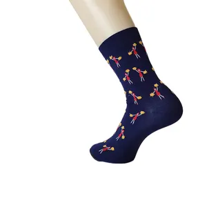 Vente en gros Chaussettes de sport personnalisées en coton avec logo pour hommes, athlétisme et course à pied pour adultes