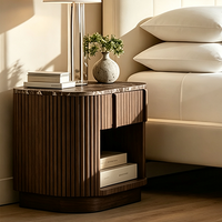 Table de chevet en bois avec tiroirs, OEM ODM, personnalisable, plateau en marbre, surfaces à rainures verticales, table de chevet ouverte pour designers et distributeurs